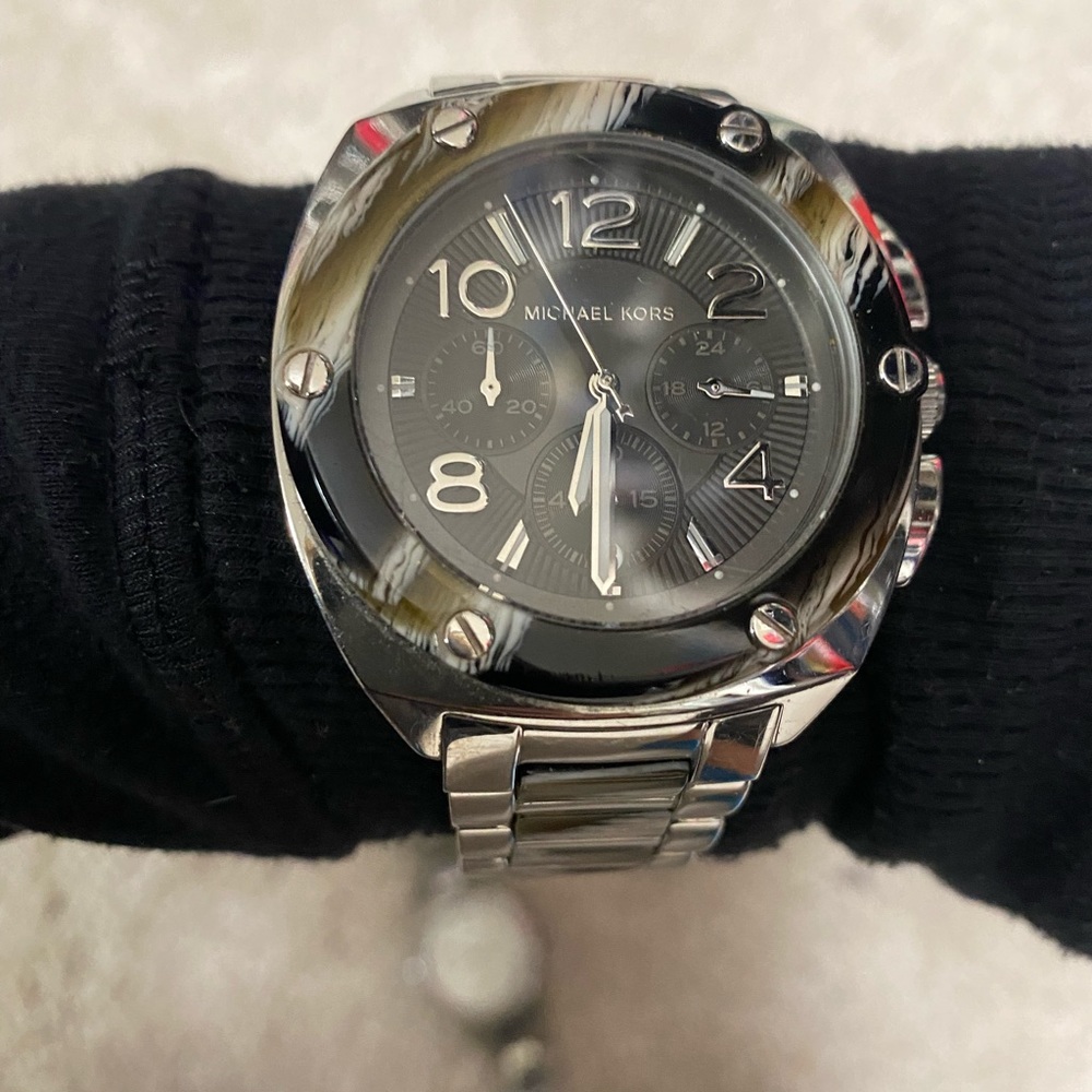 Michael Kors oversize designer watch